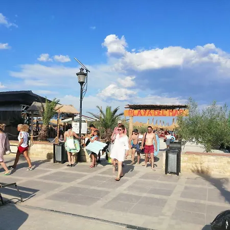 Yfu Mamaia Nord Apartman Năvodari